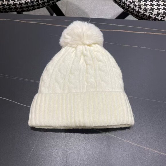 Moncler Women's White Wool Beanie with Pom-Pom Detail - Picture 5 of 8